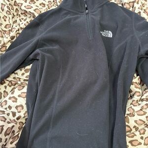 The North Face Men's Black Half-Zip Fleece Pullover